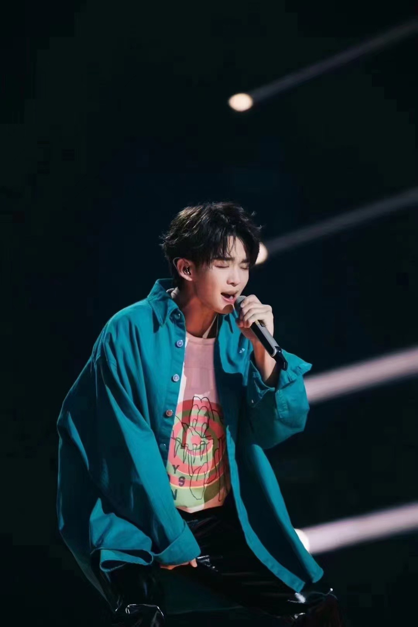 [2] [1] 2021年4月,参与录制《天赐的声音第二季》.