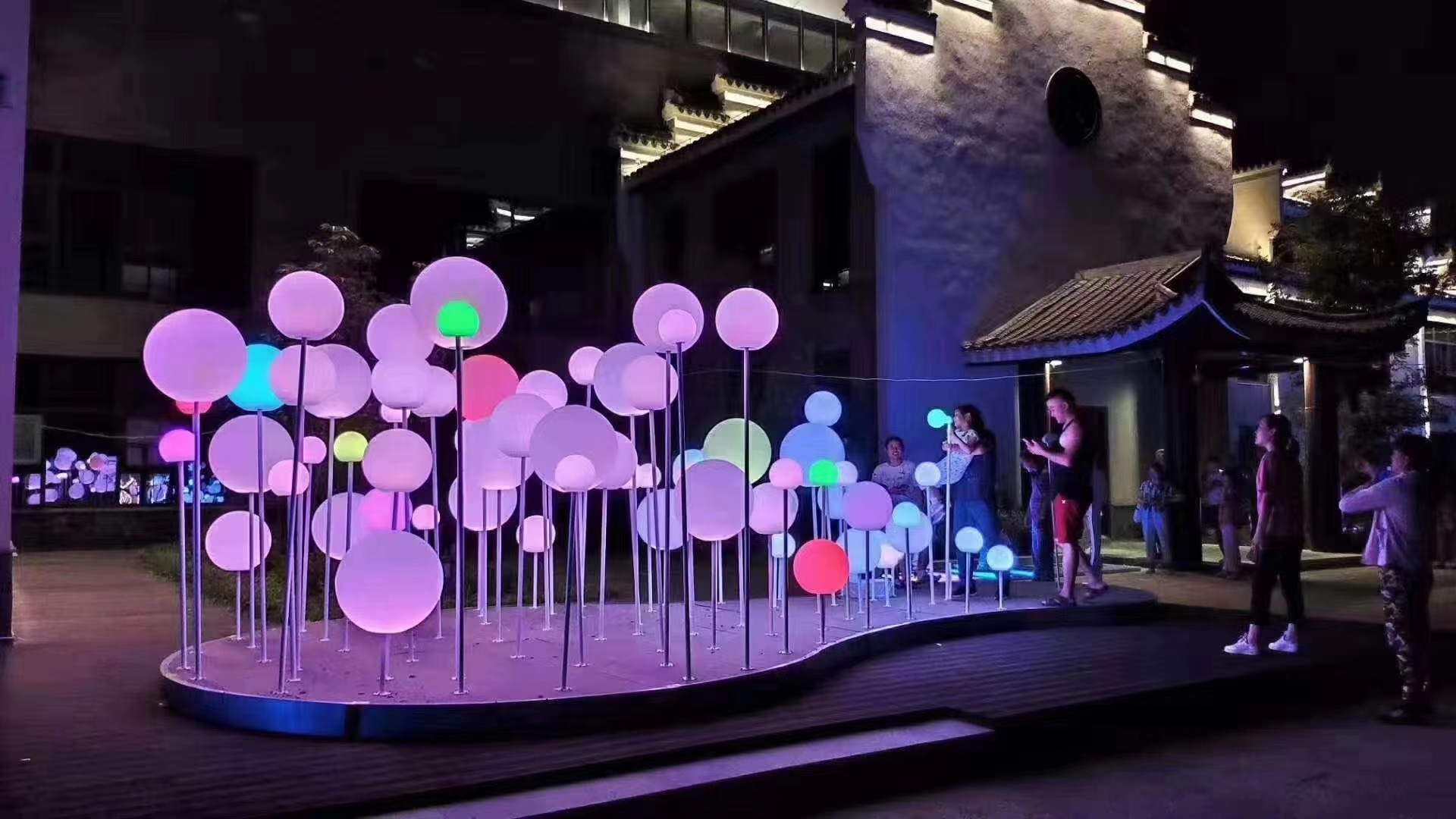 呼吸泡泡装置网红互动道具|活动资源|黑猫会活动策划服务平台