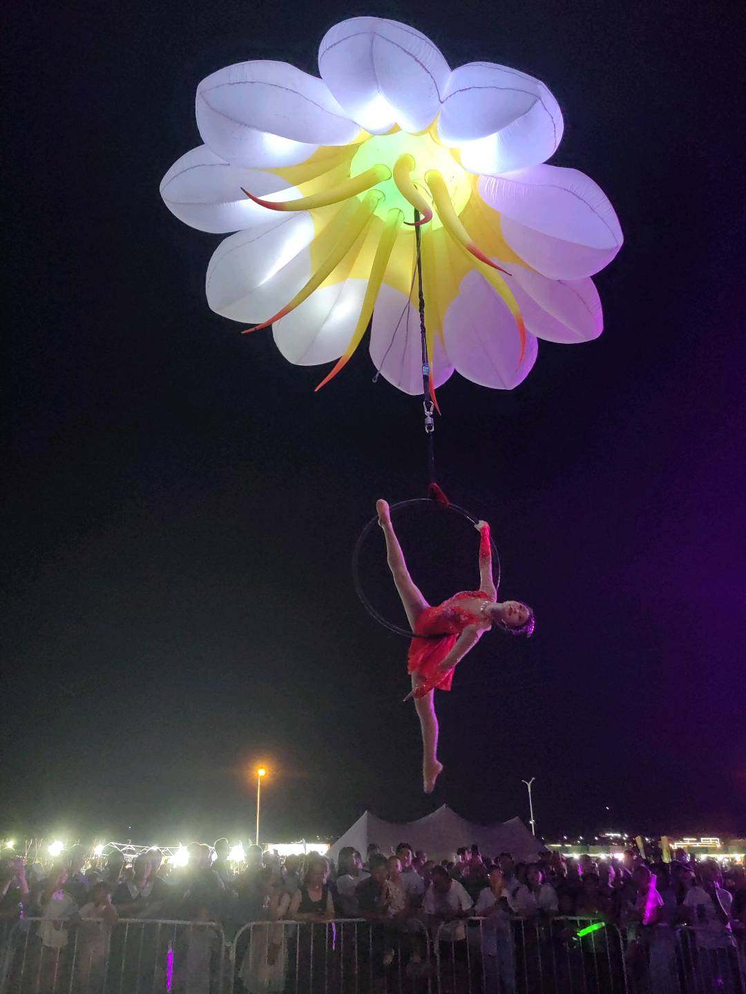 七夕浪漫空中芭蕾表演