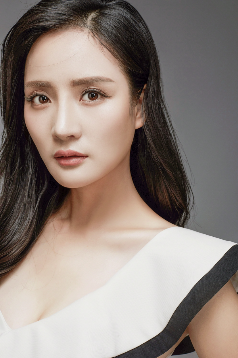 杨幂模仿秀黎丹|活动资源|黑猫会活动策划服务平台