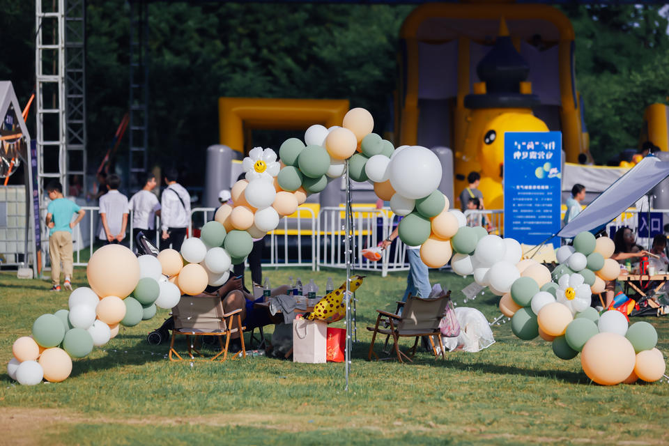 现代快报暖场活动圈层活动圈层活动,更多高清无水印照片请关注@活动汪